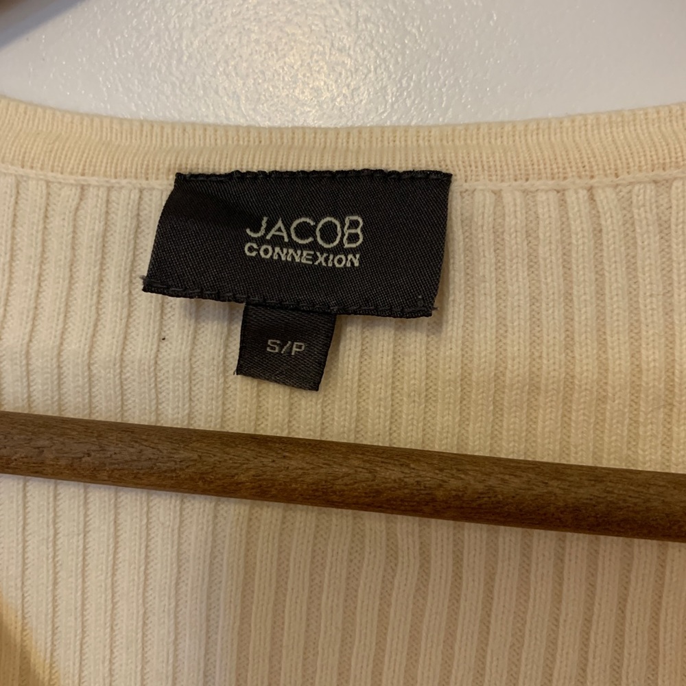 Sweater - Picture 4 of 4